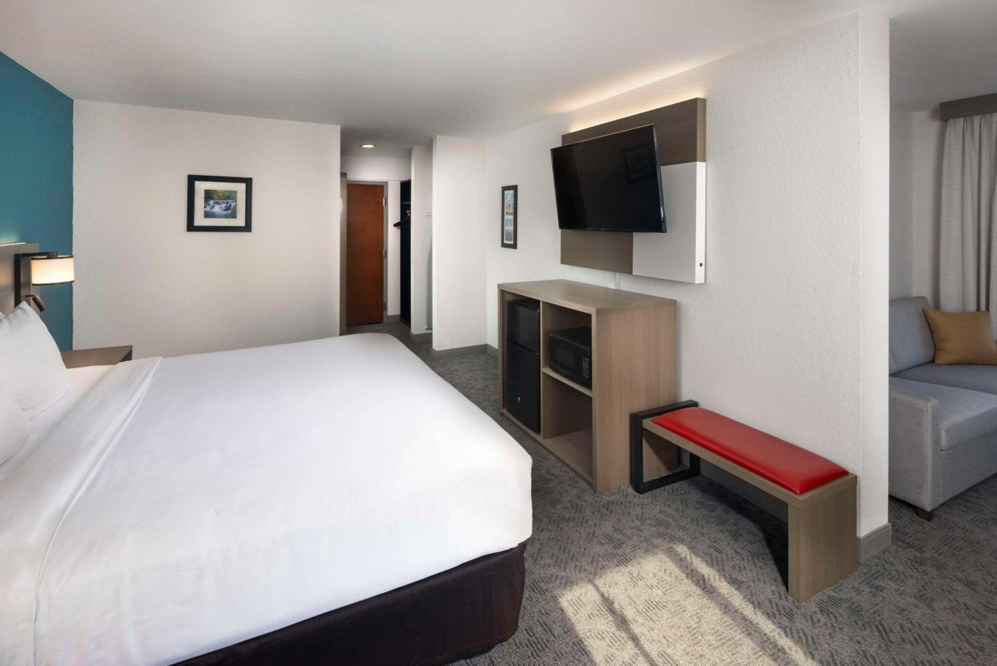 Comfort Inn & Suites Dahlonega University Area Exterior foto