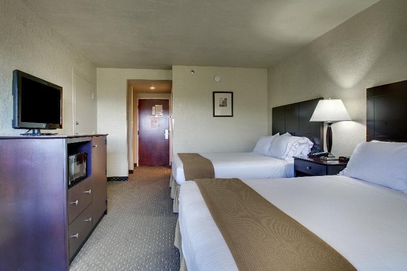 Comfort Inn & Suites Dahlonega University Area Exterior foto